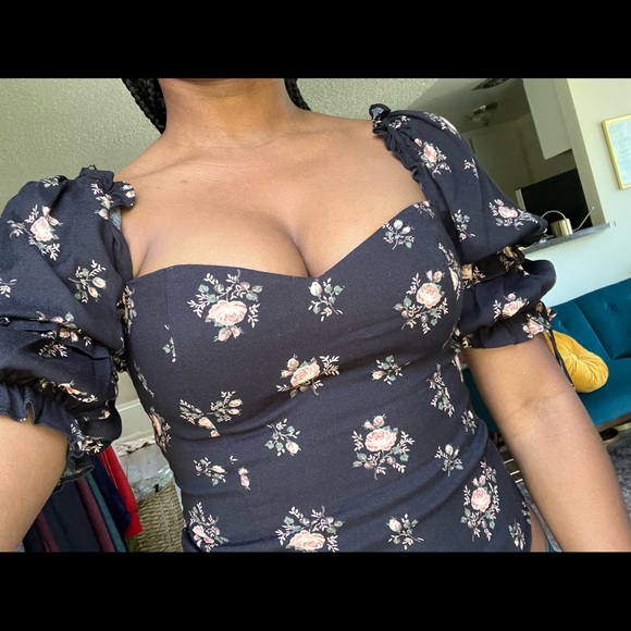 Reformation Nina Top Size 6 - Picture 1 of 6